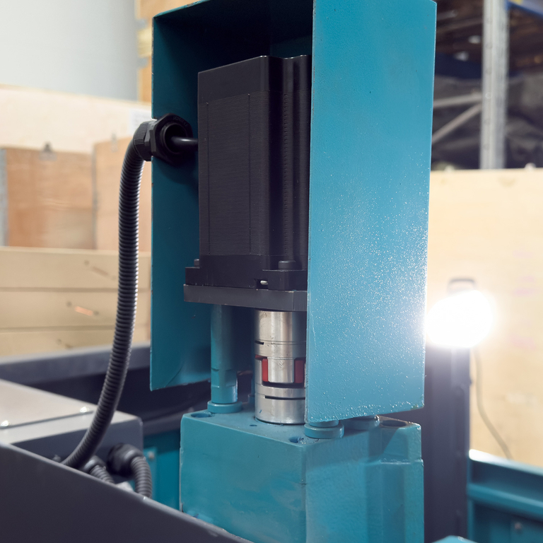 Фрезерный станок с ЧПУ AURA FM-20 CNC (25020100)