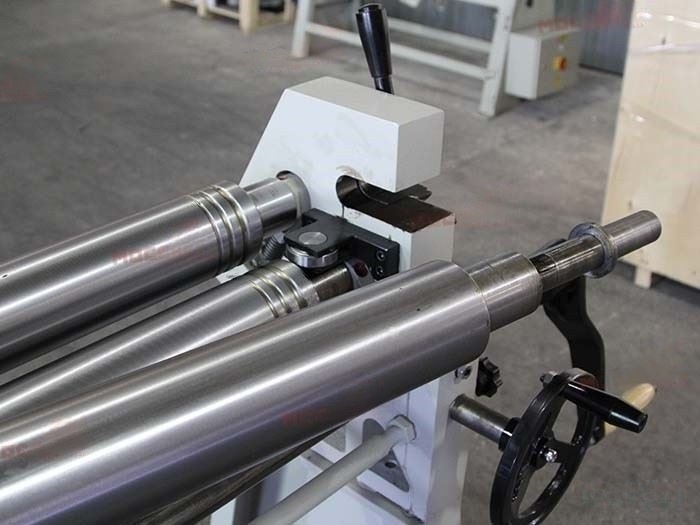 Ручные вальцы Bendmak CY 90-12/3.0