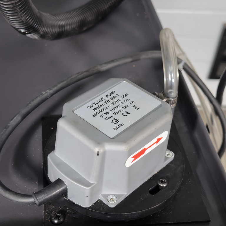 Ленточнопильный станок AURA LM-220G/380 (40220300)