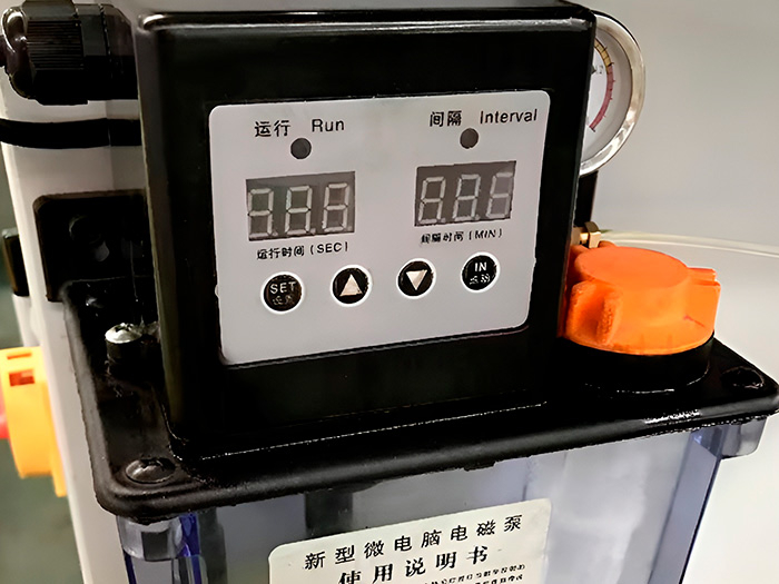 Автоматический трубогибочный станок с ЧПУ DW63CNC