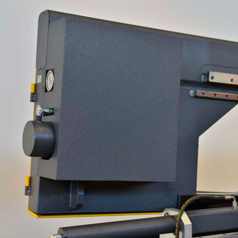 Ленточнопильный станок Beka-Mak BMSY 440DGH NC