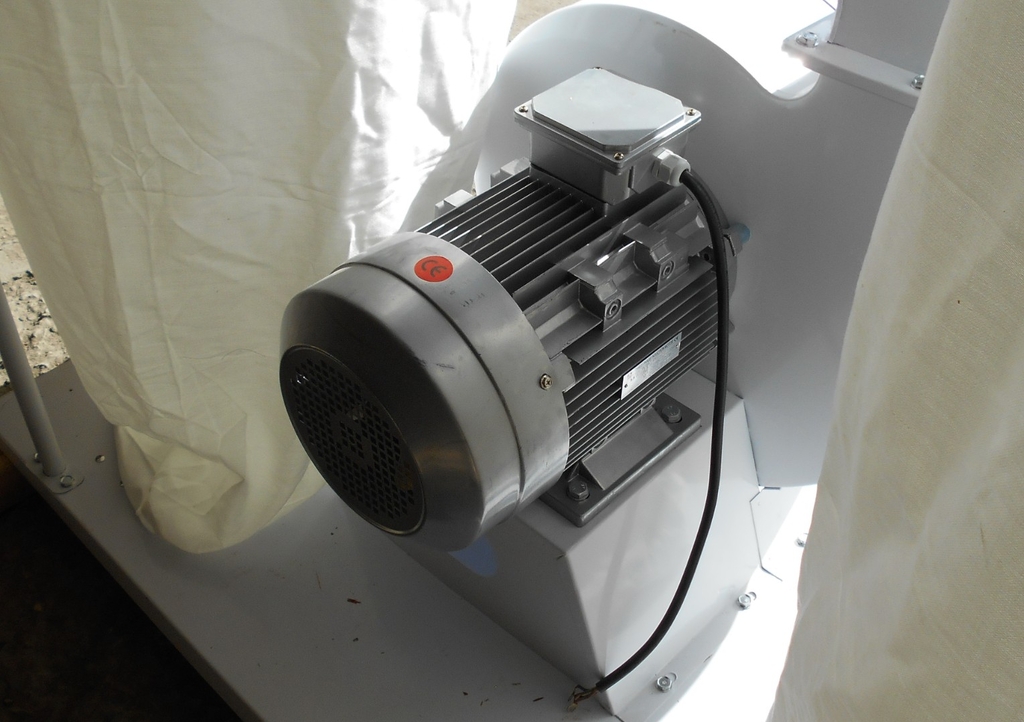 Пылеулавливающий агрегат MF9055 (2 мешка, 5,5кВт) двухмешковый
