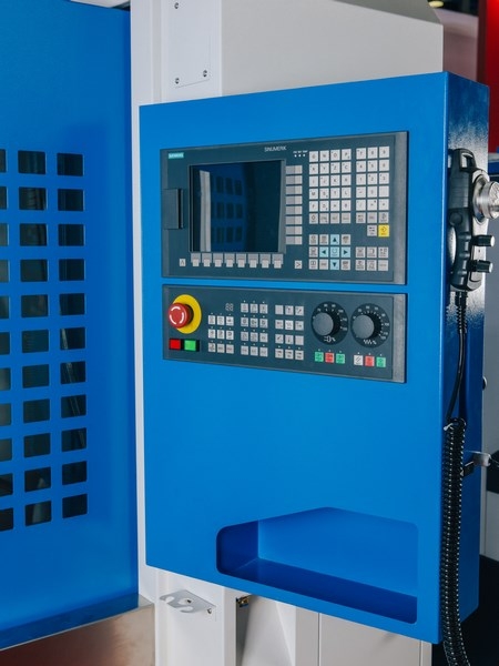 Вертикальный обрабатывающий центр с ЧПУ MetalTec TOPMILL 650S (4-х осевой)