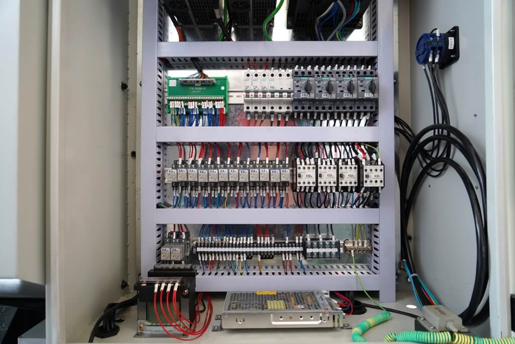 Станок токарный с ЧПУ Metal Master XNC 50100
