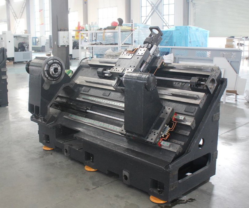 Горизонтальные токарные станки MetalCraft TCK56-1000 c ЧПУ Fanuc (TCK56-1000.F11/15.A2-8.12T.254T)