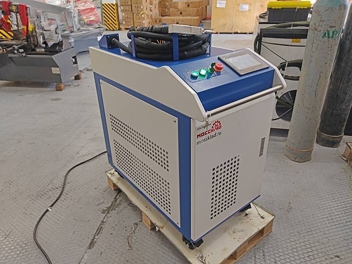 Аппарат лазерной сварки KY-W-HW1500-C 1.5кВт JPT 3в1 (резка, сварка, очистка) с механизмом подачи проволоки и водным охлаждением