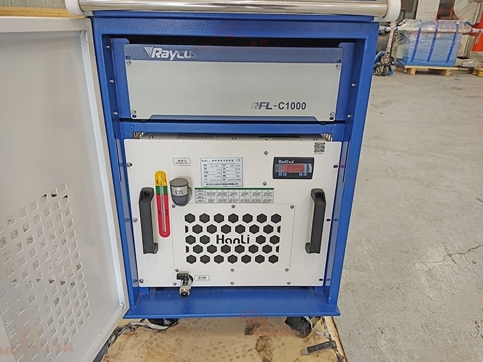 Волоконно-лазерный сварочный аппарат MFKY-W-HW2000-C 2кВт JPT с механизмом подачи проволоки