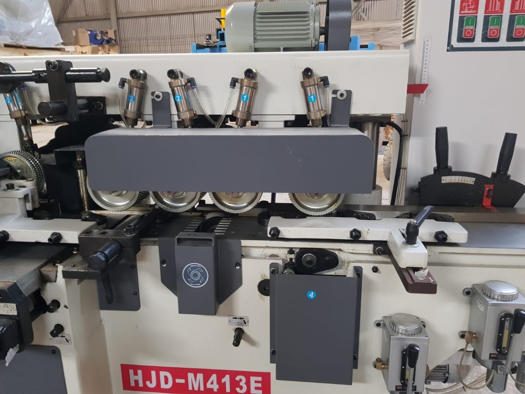 Четырехсторонний деревообрабатывающий станок Ltt HJD-M413Е